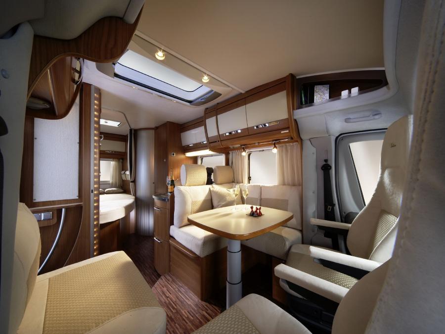 Интерьер Hymer Tramp SL 2007 года  (фото 4 из 5)